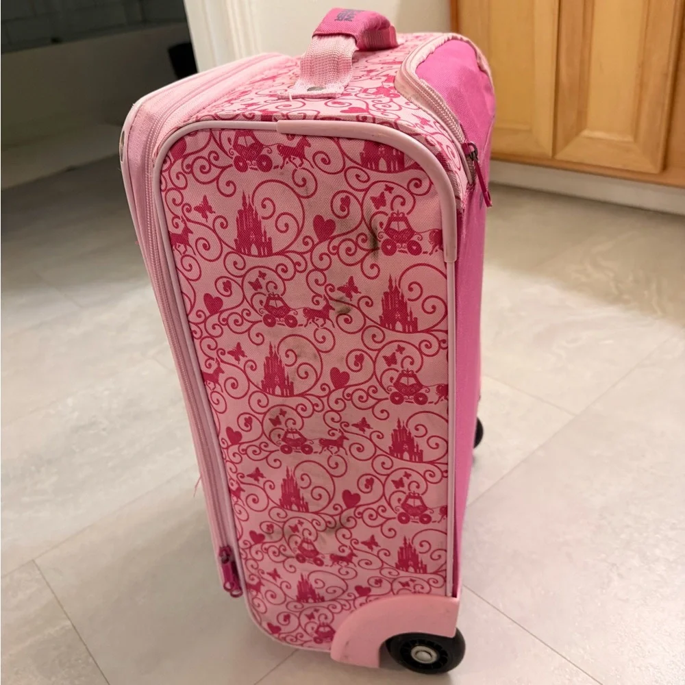 American Tourister Disney Princess Carry on Roller Luggage - Picture 3 of 5